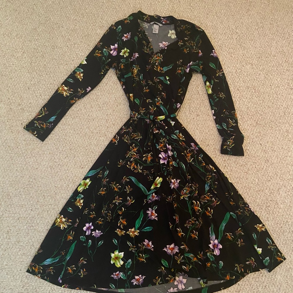 H&M Floral Dress Size: S